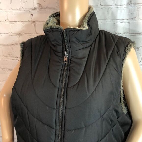 ZLC Collections Black Reversible Puffer Vest Faux Fur Large L - Picture 3 of 8